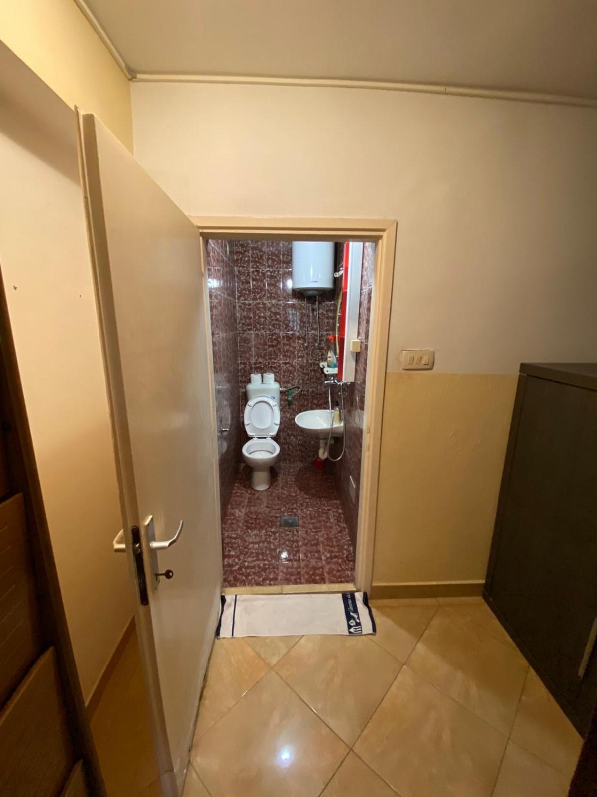 Centar Milena Apartmani Budva Rum bild